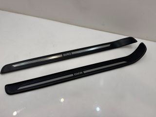 bontott BMW 3 E92 Küszöb Díszléc Szett