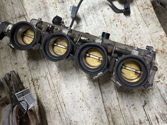 bontott BMW 3 E92 Fojtószelep (Mechanikus)