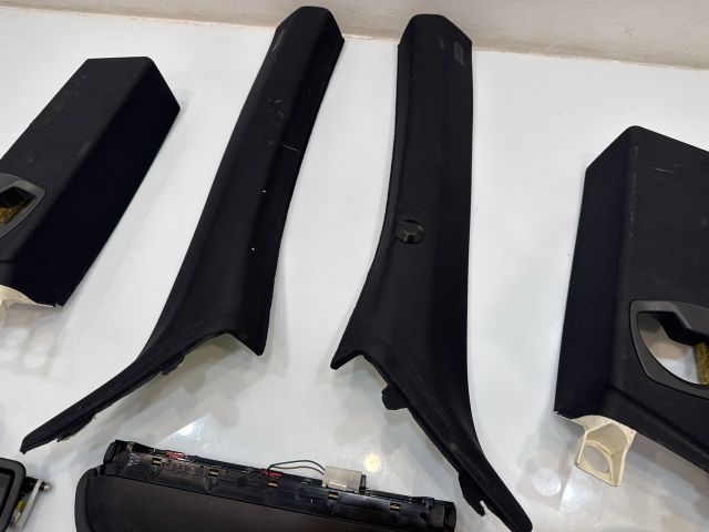 bontott BMW 3 E92 Tetőkárpit