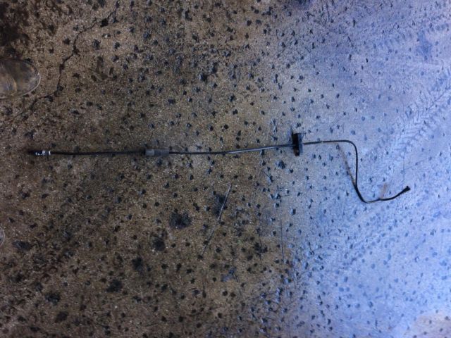 bontott BMW 3 E92 Üzemanyagcső