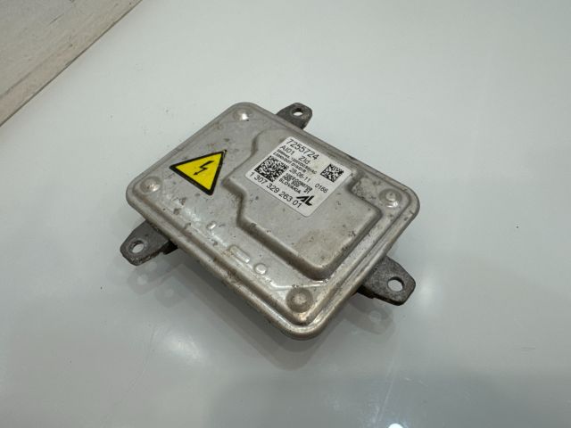 bontott BMW 3 E92 Xenon Trafó