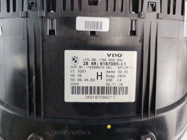 bontott BMW 3 E93 Kilométeróra