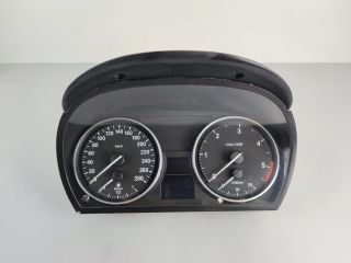 bontott BMW 3 E93 Kilométeróra