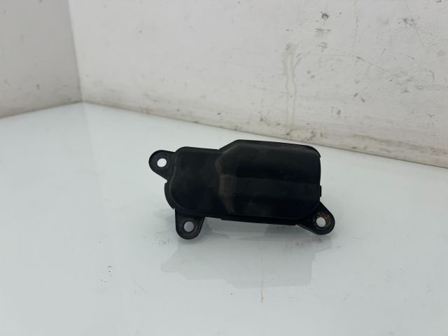 bontott BMW 3 E93 Alapjárati Motor