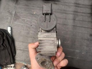 bontott BMW 3 E93 EGR / AGR Szelep
