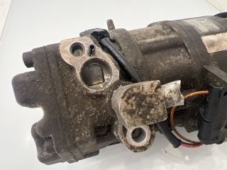 bontott BMW 3 E93 Klímakompresszor