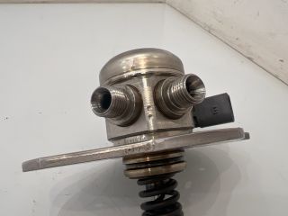 bontott BMW 3 E93 Nagynyomású Szivattyú