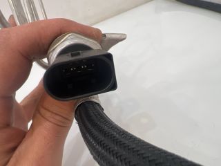 bontott BMW 3 E93 Nagynyomású Üzemanyag Gyűjtőcső