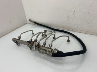 bontott BMW 3 E93 Nagynyomású Üzemanyag Gyűjtőcső