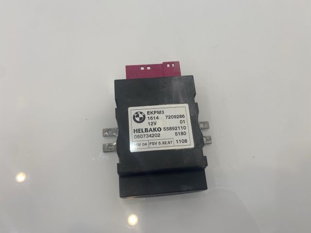 bontott BMW 3 E93 Üzemanyag Szivattyú Relé