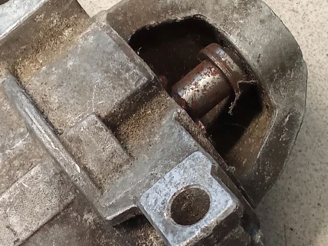 bontott BMW 3 E93 Önindító