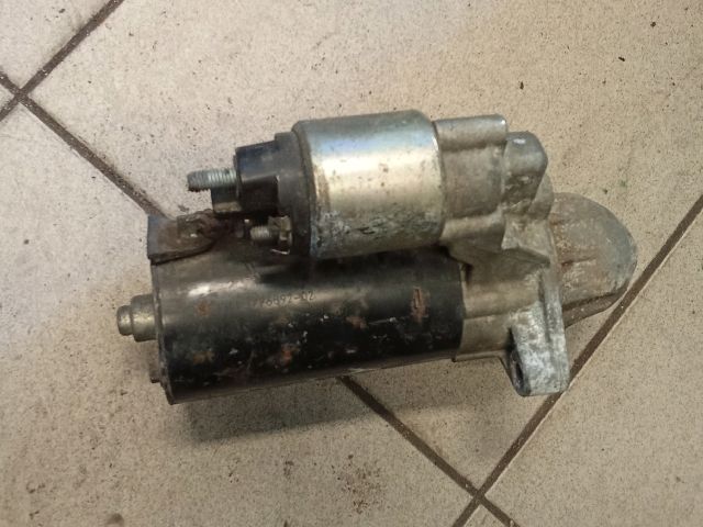 bontott BMW 3 E93 Önindító