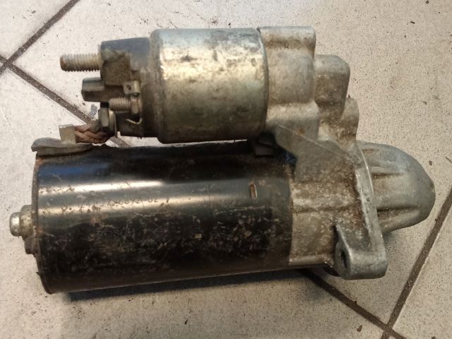 bontott BMW 3 E93 Önindító