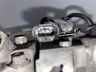 bontott BMW 3 E93 Klímakompresszor