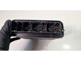 bontott BMW 3 E93 Motorvezérlő