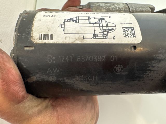 bontott BMW 3 E93 Önindító