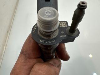 bontott BMW 3 E93 Porlasztó (1 db)