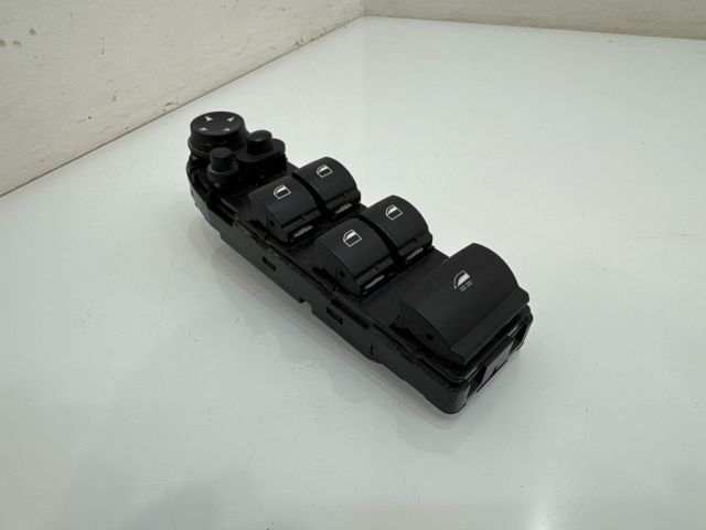 bontott BMW 3 E93 Ablakemelő és Tükör Kapcsoló