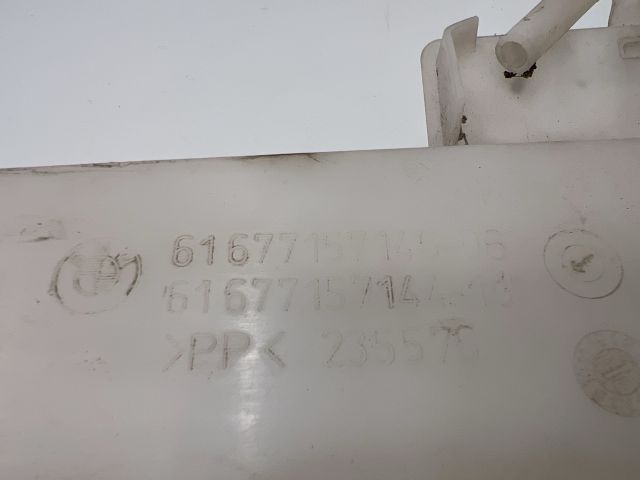 bontott BMW 3 E93 Ablakmosó Tartály