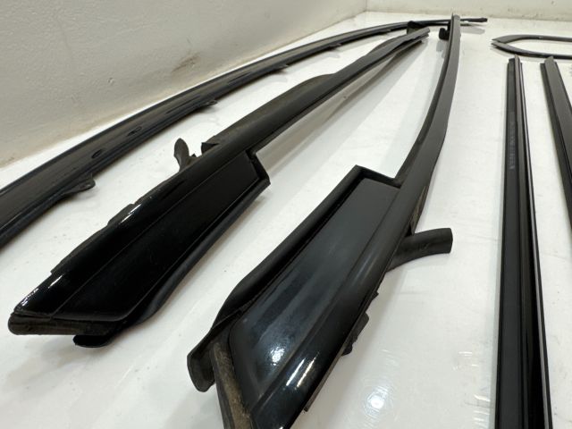 bontott BMW 3 E93 Ajtó Díszléc Szett