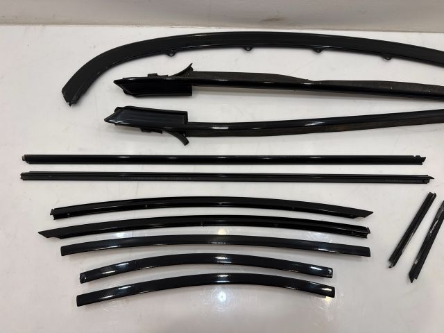 bontott BMW 3 E93 Ajtó Díszléc Szett