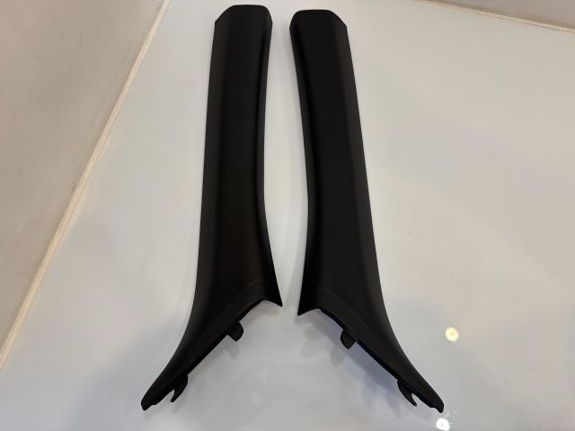 bontott BMW 3 E93 Bal A Oszlop Burkolat