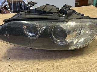 bontott BMW 3 E93 Bal Fényszóró