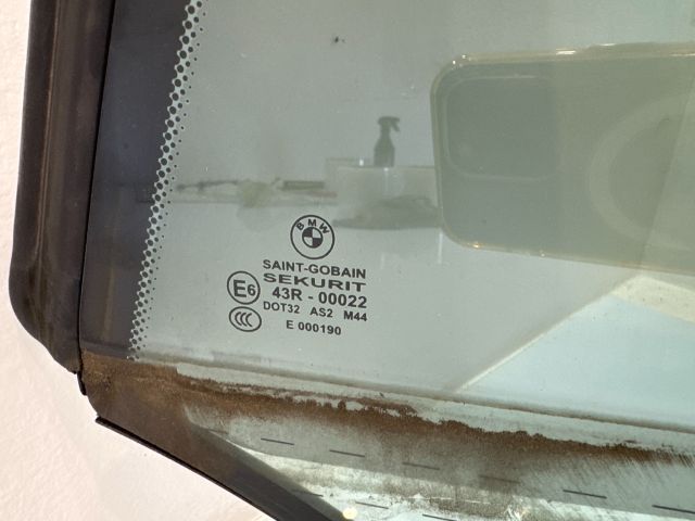 bontott BMW 3 E93 Bal hátsó Ablak