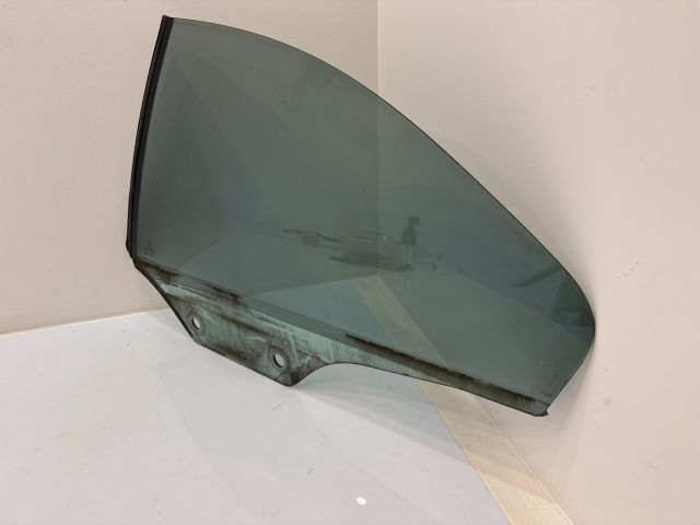 bontott BMW 3 E93 Bal hátsó Ablak