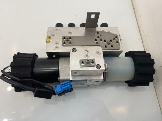 bontott BMW 3 E93 Cabrio Tetőmozgató Hidraulika Szivattyú