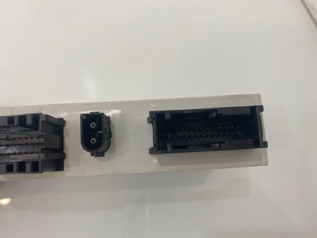 bontott BMW 3 E93 Cabrio Tetővezérlő