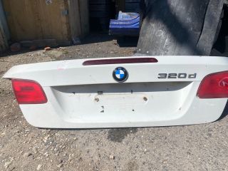 bontott BMW 3 E93 Csomagtérajtó (Részeivel)