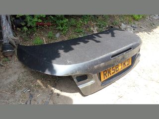 bontott BMW 3 E93 Csomagtérajtó (Részeivel)