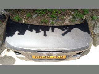 bontott BMW 3 E93 Csomagtérajtó (Részeivel)