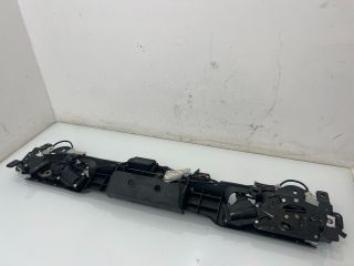 bontott BMW 3 E93 Csomagtérajtó Zárszerkezet