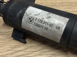 bontott BMW 3 E93 Fényszórómosó Fúvóka (Pozíciófüggetlen)