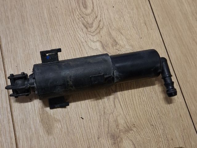 bontott BMW 3 E93 Fényszórómosó Fúvóka (Pozíciófüggetlen)