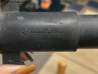 bontott BMW 3 E93 Fényszórómosó Fúvóka (Pozíciófüggetlen)