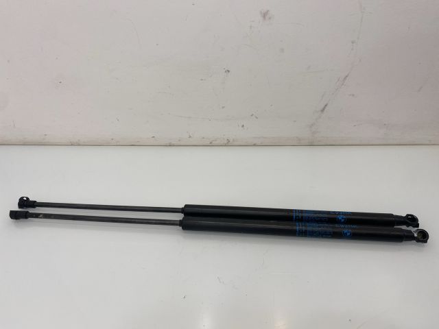 bontott BMW 3 E93 Gázrugós Kitámasztó Teleszkóp Pár Csomagtérajtó