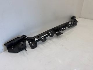 bontott BMW 3 E93 Hátsó középső Lökhárító Tartó (Műanyag)