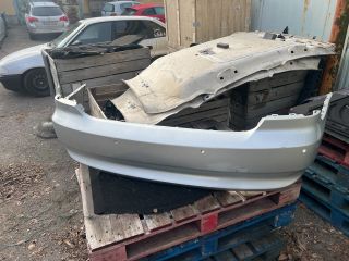 bontott BMW 3 E93 Hátsó Lökhárító (Részeivel)