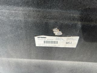 bontott BMW 3 E93 Hátsó Lökhárító (Részeivel)