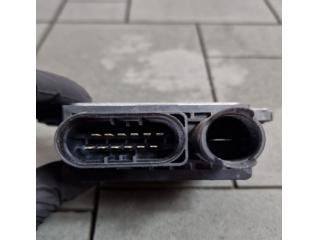 bontott BMW 3 E93 Izzító Relé