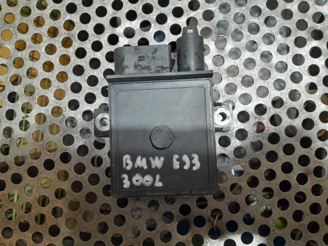 bontott BMW 3 E93 Izzító Relé
