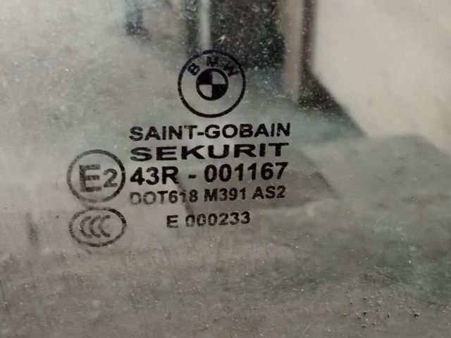 bontott BMW 3 E93 Jobb első Ablak