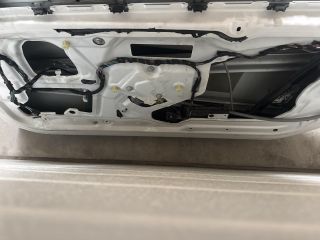 bontott BMW 3 E93 Jobb első Ajtó (Üres lemez)