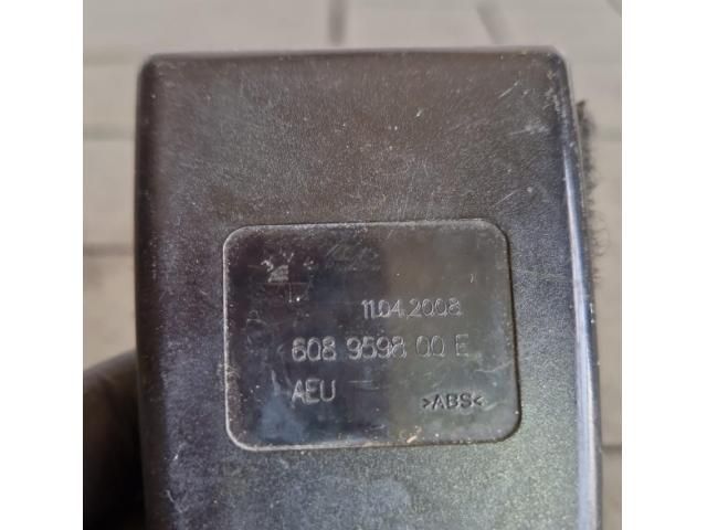 bontott BMW 3 E93 Jobb első Övfeszítő