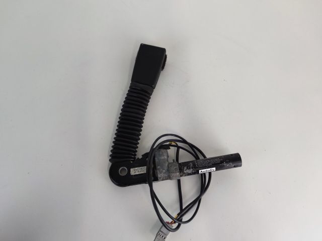 bontott BMW 3 E93 Jobb első Övfeszítő