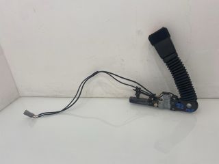 bontott BMW 3 E93 Jobb első Övfeszítő