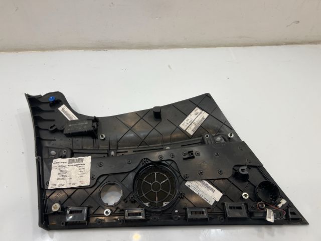 bontott BMW 3 E93 Jobb hátsó Ajtó Kárpit